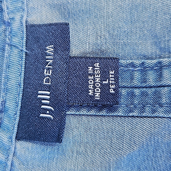 J. Jill Denim Two-Toned Indigo Sleeveless Tunic - Picture 6 of 6